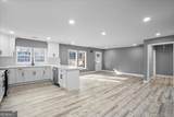 404 Walker Drive - Photo 8