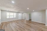 328 Carter Street - Photo 17