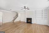 1040 Krobot Way - Photo 8