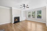 1040 Krobot Way - Photo 9