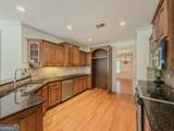 517 Richmond Place - Photo 11