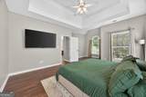 914 Georgian Point Drive - Photo 15