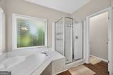 914 Georgian Point Drive - Photo 17