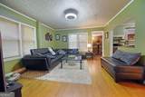 742 Hillcrest Drive - Photo 33