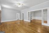 202 Everett Square - Photo 10