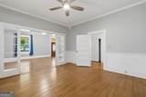 202 Everett Square - Photo 13
