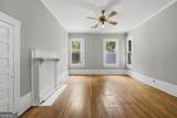 202 Everett Square - Photo 15