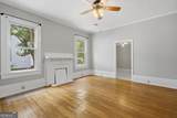 202 Everett Square - Photo 19