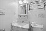 202 Everett Square - Photo 25