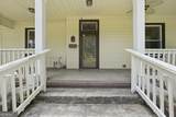 202 Everett Square - Photo 5