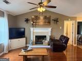 202 Shannon Court - Photo 15