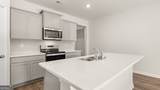 667 Whitman Lane - Photo 7