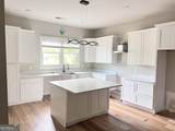 957 Metropolitan Parkway - Photo 2