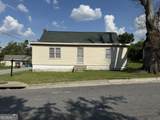 209 Montgomery Street - Photo 2