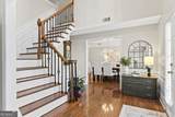 8409 Waverly Drive - Photo 6