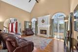 1009 Lyndhurst Way - Photo 44
