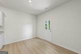 558 Meadows Farm Drive - Photo 14