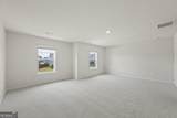 558 Meadows Farm Drive - Photo 31
