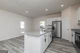 305 Collins Place - Photo 10