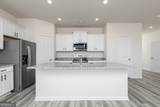 305 Collins Place - Photo 11