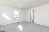 305 Collins Place - Photo 15