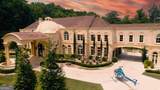 6420 Riverside Drive - Photo 2