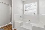 2922 Knoll View Place - Photo 18