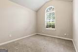2922 Knoll View Place - Photo 22