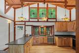 996 Crestview Drive - Photo 10