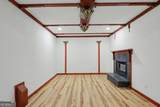 996 Crestview Drive - Photo 45