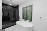 5285 Mount Vernon Parkway - Photo 12