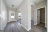 20 Jeffrey Lane - Photo 7