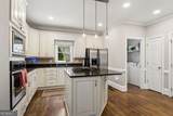 1104 Chantilly Crescent - Photo 10
