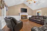 275 Pine Tree Lane - Photo 10