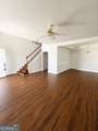 2900 The Terraces Way - Photo 4