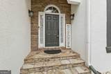 110 Lyndhurst Way - Photo 3