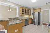 110 Lyndhurst Way - Photo 9