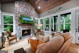 87 Whisper Place - Photo 18