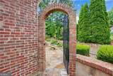 360 Oak Terrace - Photo 5