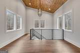 494 Riverbend Manor - Photo 11