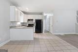 562 Woodlawn Avenue - Photo 13