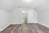 562 Woodlawn Avenue - Photo 20