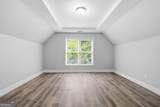 562 Woodlawn Avenue - Photo 21