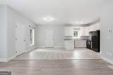 562 Woodlawn Avenue - Photo 7