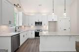110 Doris Path - Photo 11
