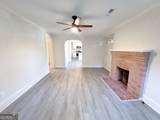 2425 Maple Road - Photo 4