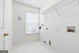 490 Chippenham Court - Photo 32