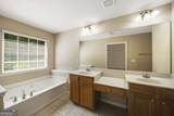 1798 Oakbrook Lane - Photo 20