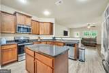 1002 Yorkshire Drive - Photo 14