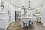 333 Cottonwood Circle - Photo 15